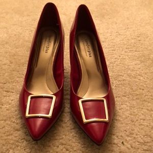 Women’s Red shoes w/gold buckle, 3”heel, size 8.5